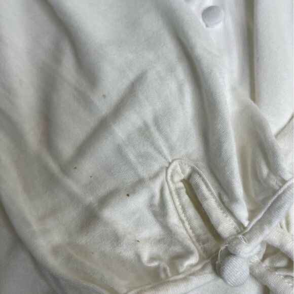 Old Navy Boho Ruffle Neck Long Sleeve Peplum Cream Rayon Shirt Women Medium - Picture 10 of 16